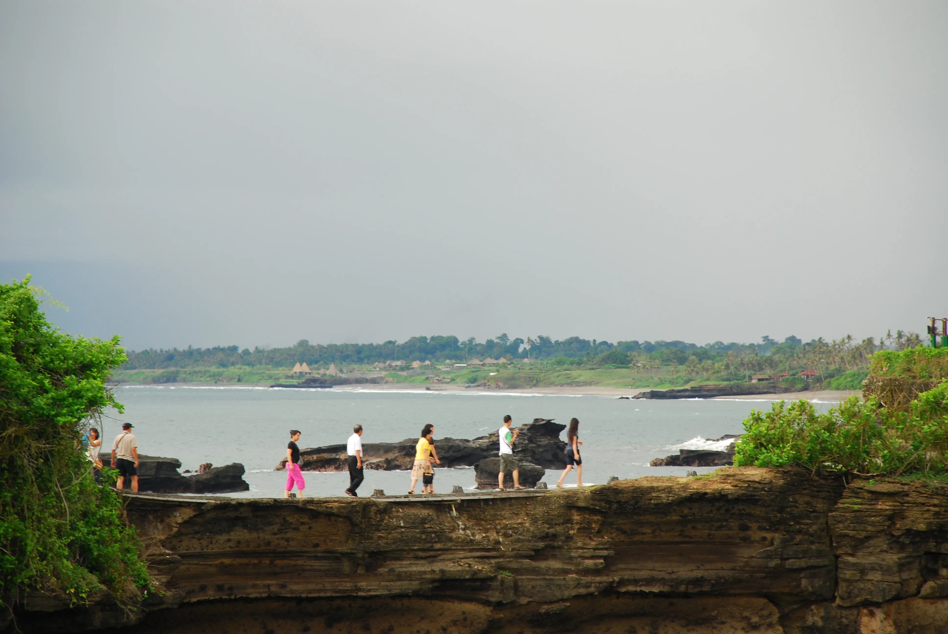 Batu Bolong Temple