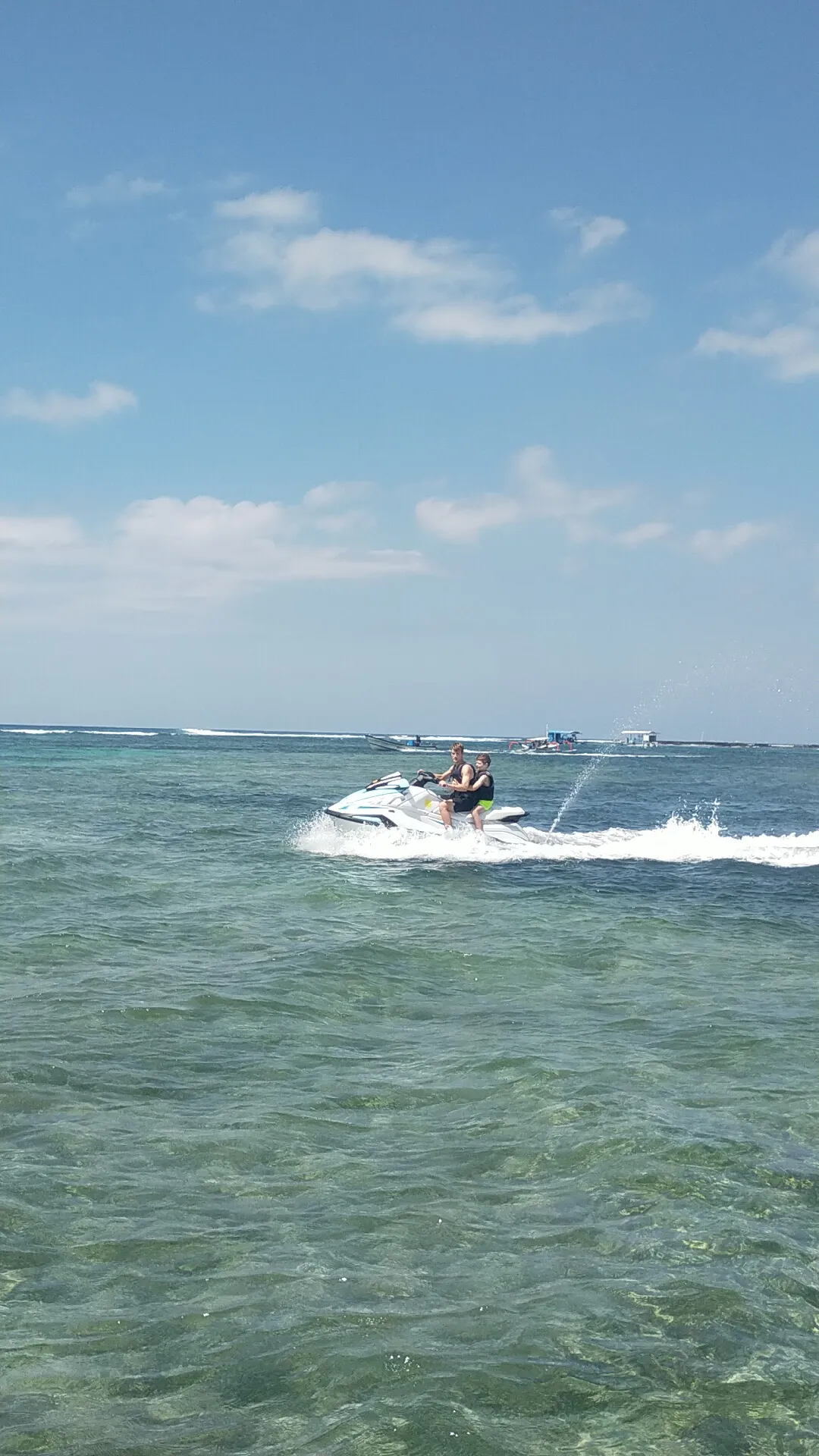 Lokir water sport