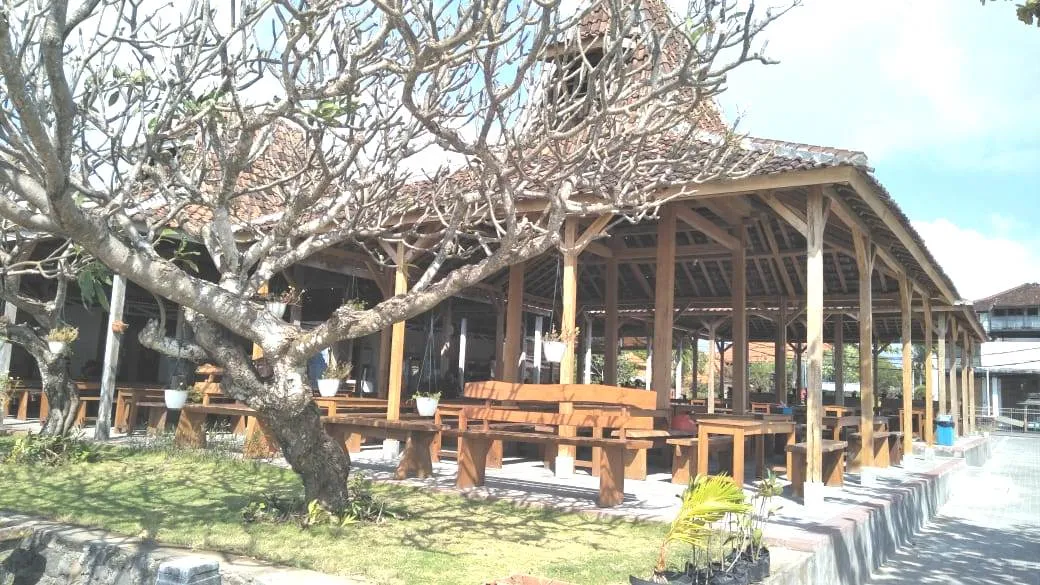 Mekar Sari Dive & Watersport