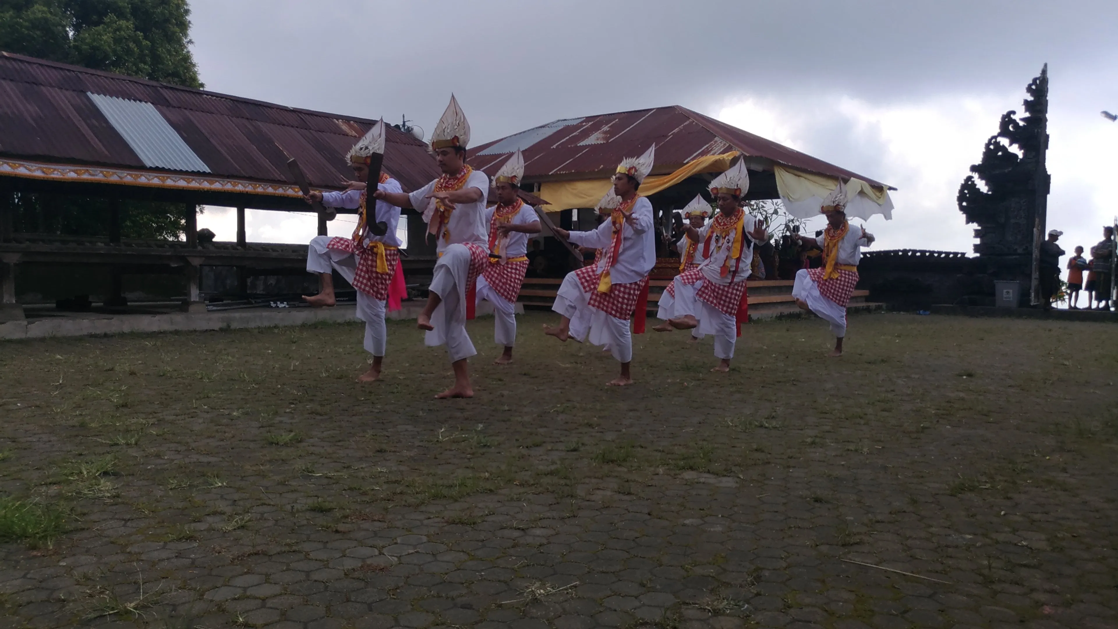 Pura Bale Agung Desa Adat Tegal Desa Mengening