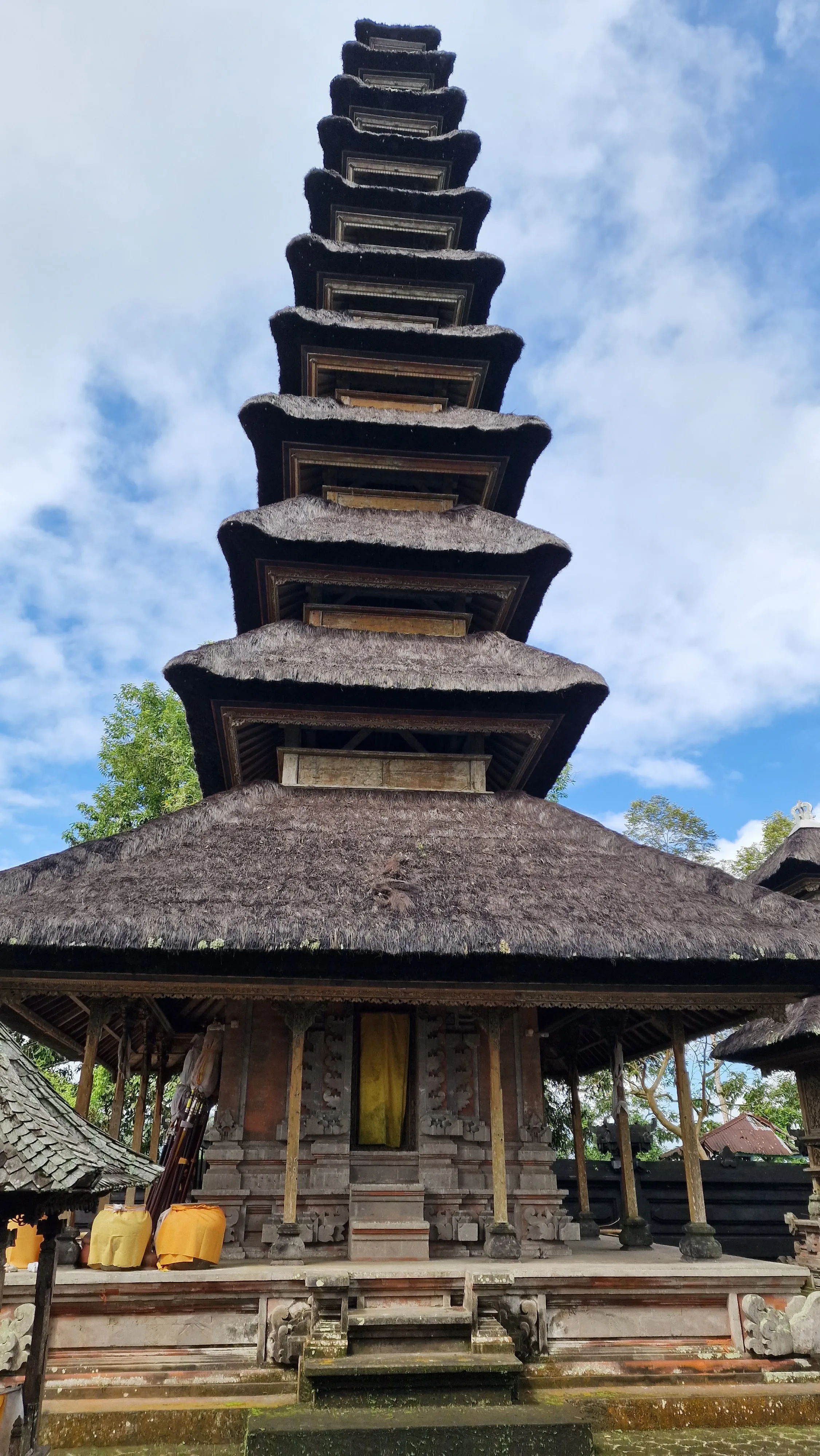 Pura Bukit Sangkan Gunung