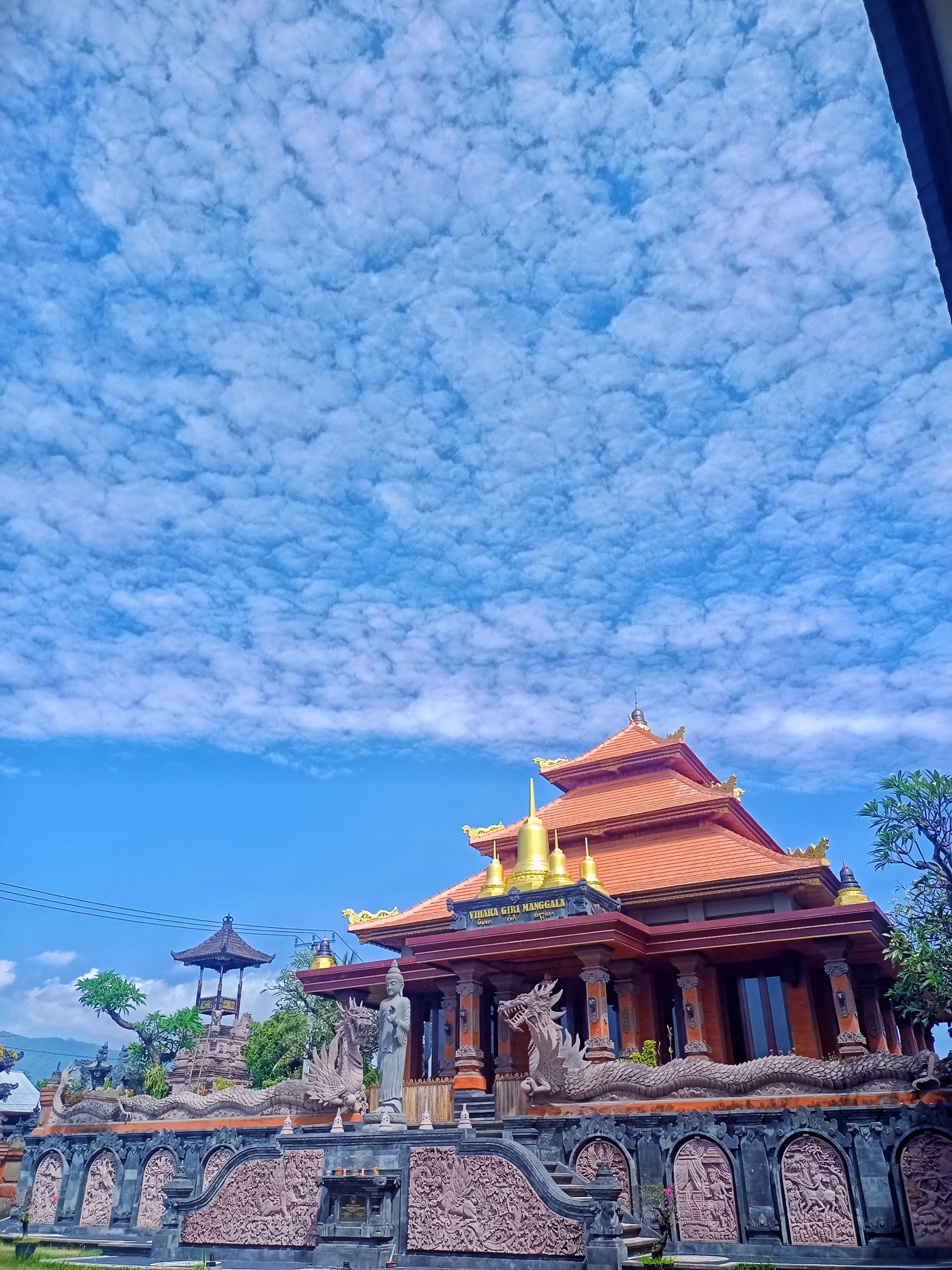 STI Vihara Giri Manggala