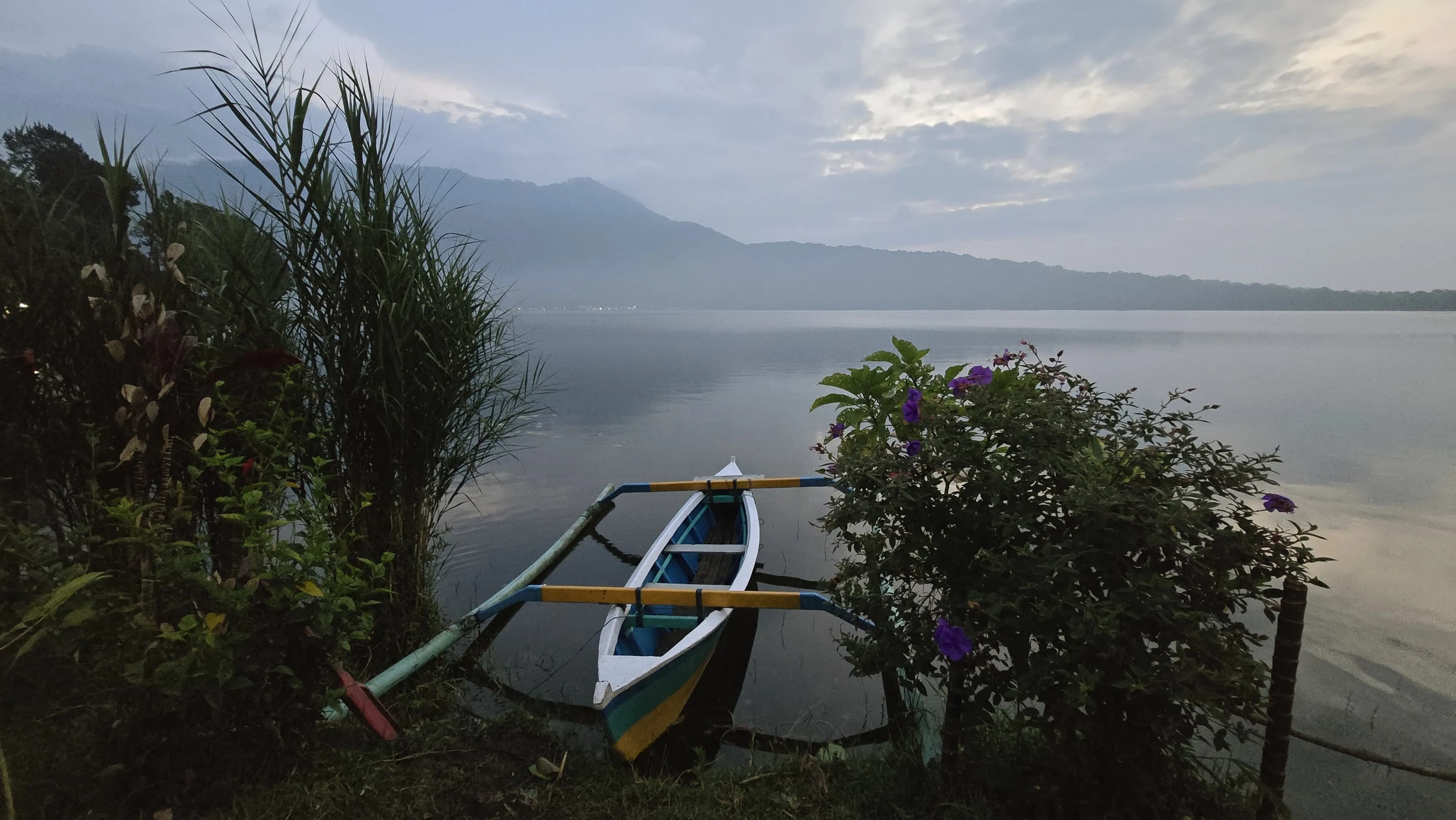 Ulun Danu Temple Boat Tour